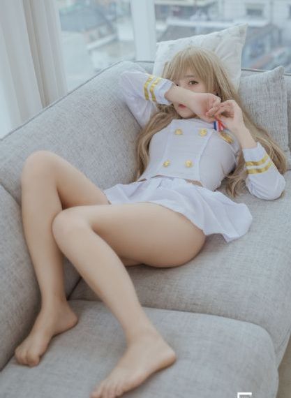 图书馆的她直到陨落第二集