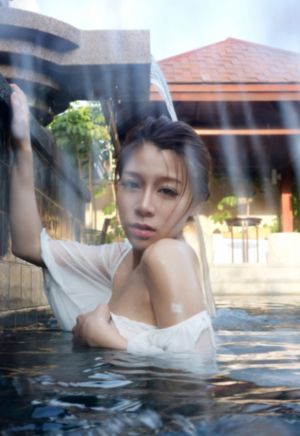 保科真美